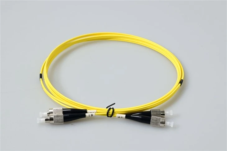 FC UPC Single Mode 9/125 Simplex Patch Cable 2.0mm Yellow PVC Jacket suppliers