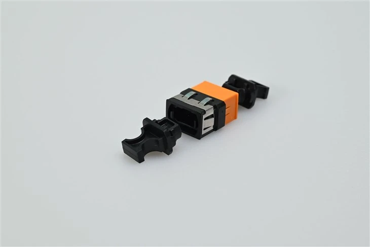 MTP/MPO optički adapter – 0,2dB niski-Gubitak sa visokim-čahom za precizno poravnanje